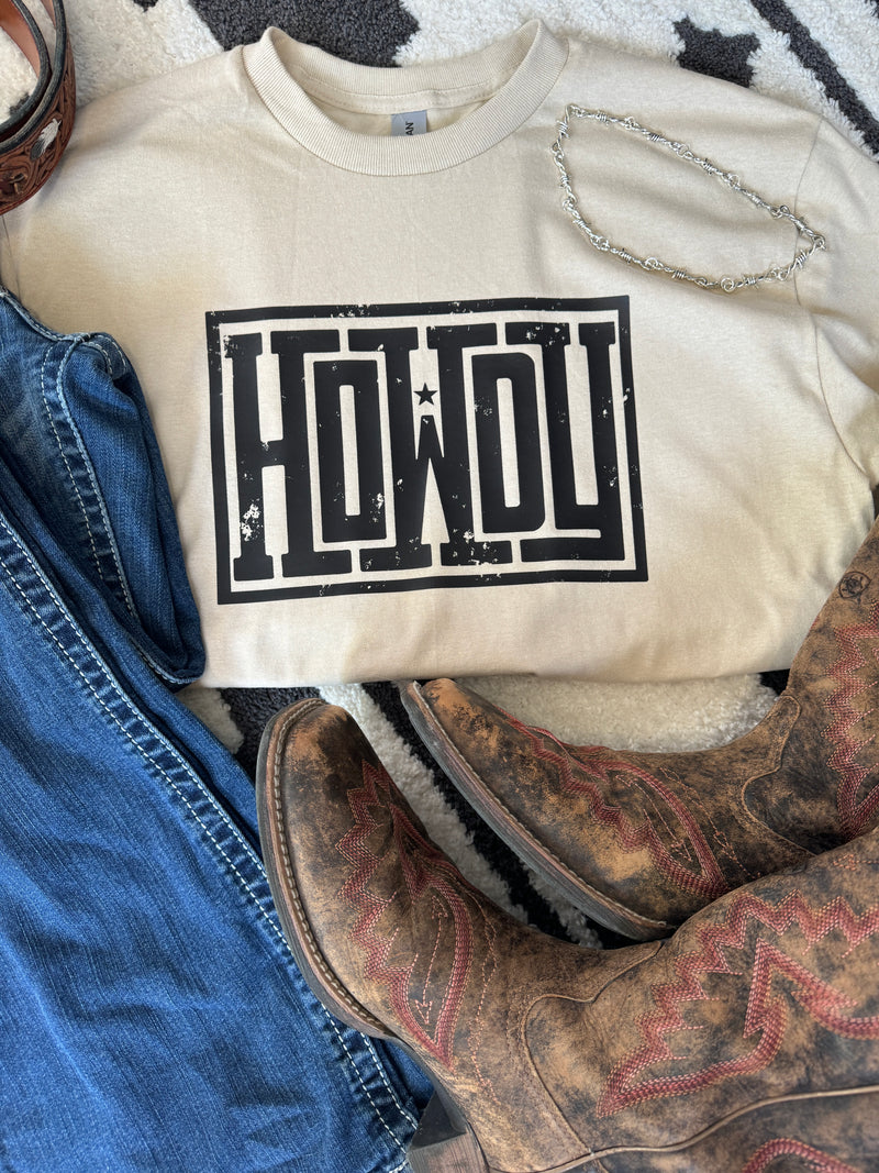 Howdy Graphic Tee